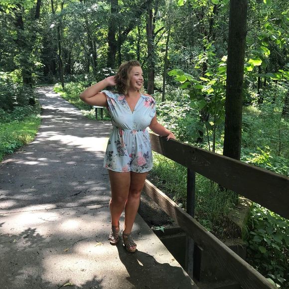 Meet your Posher, Cierra - Picture 1 of 1